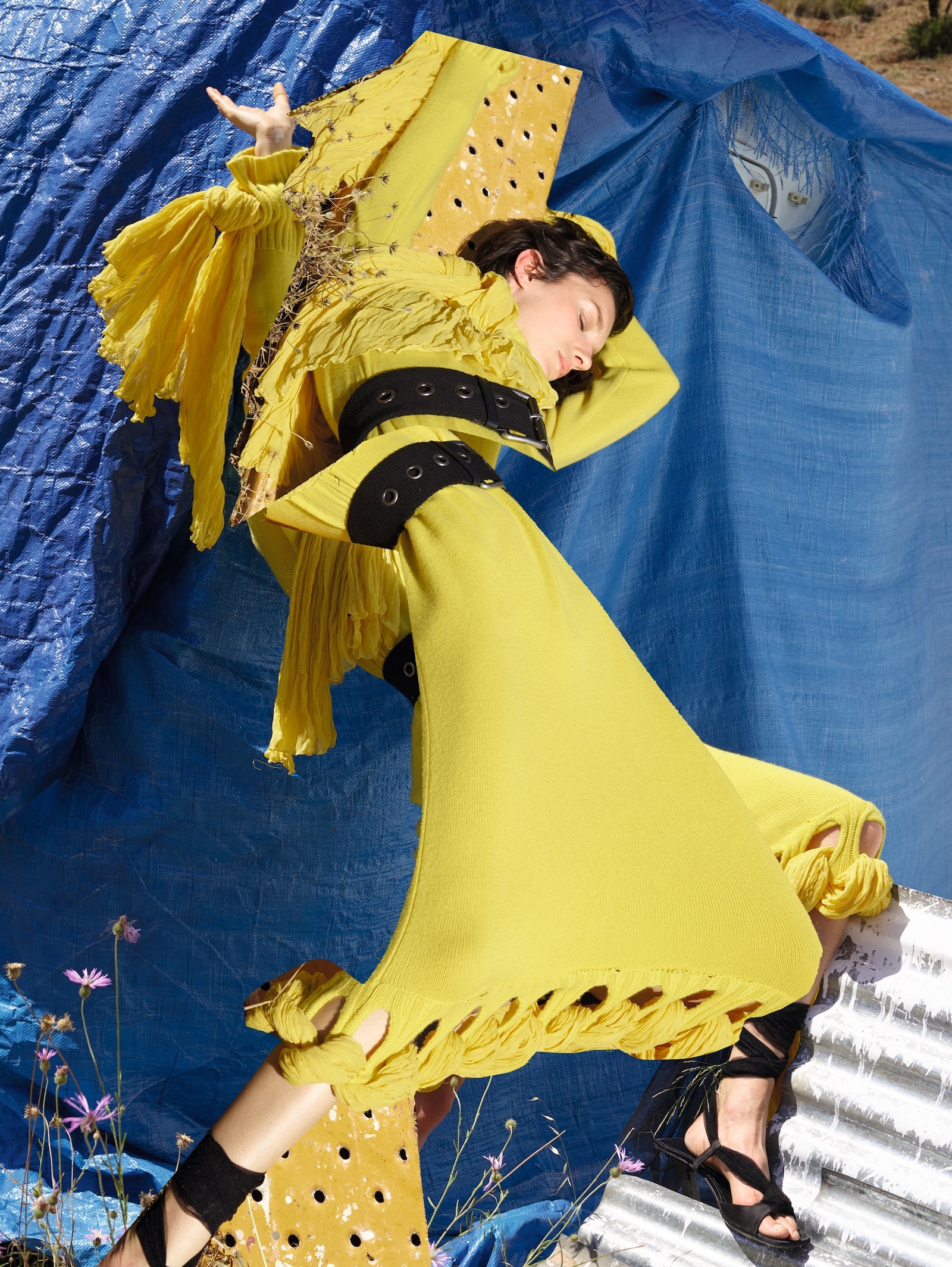 9. AN37_COV2_M2_Vivianne_Sassen_11_150dpi